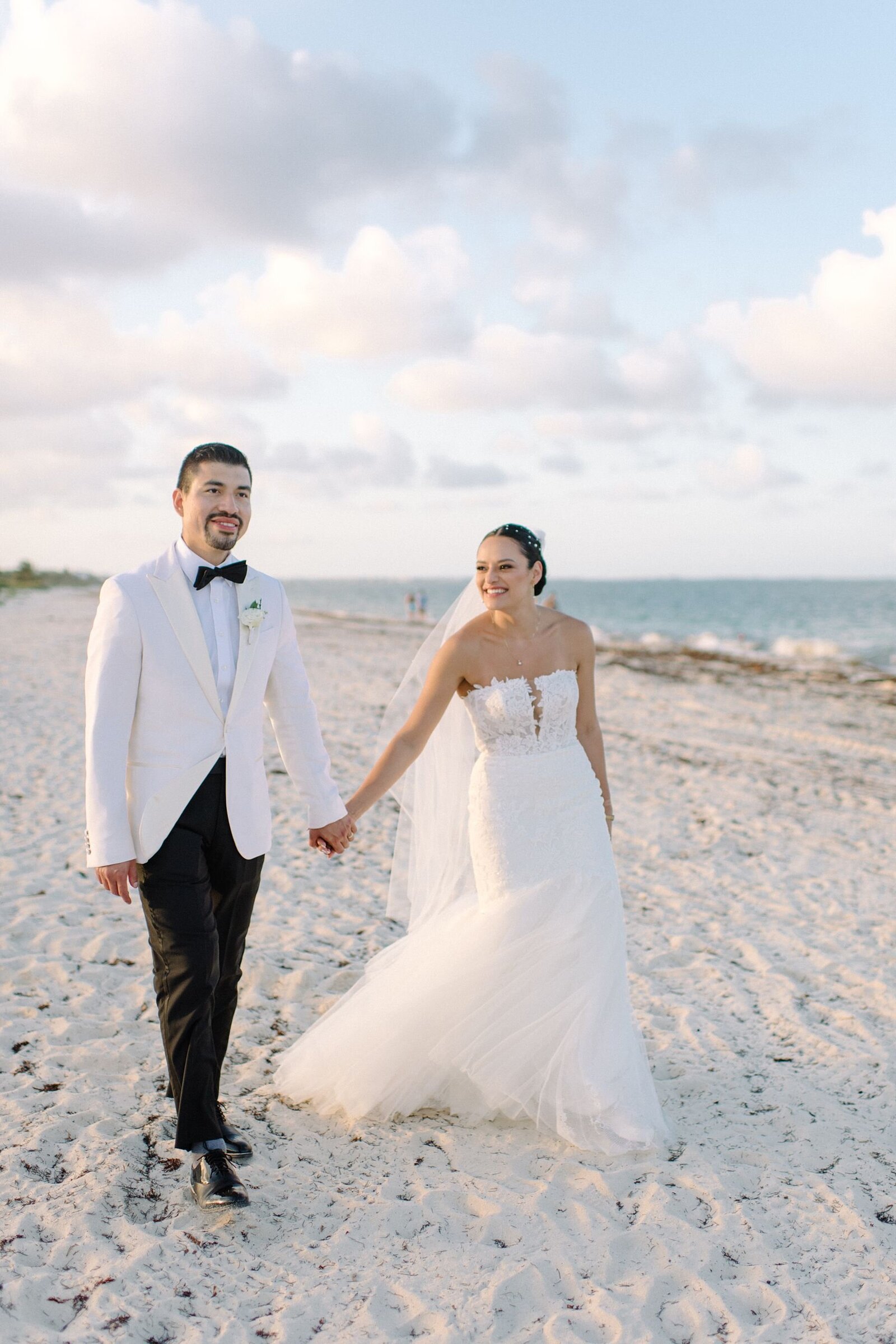 cancun-wedding-photographer-destination-wedding-finest-playa-mujeres_0036