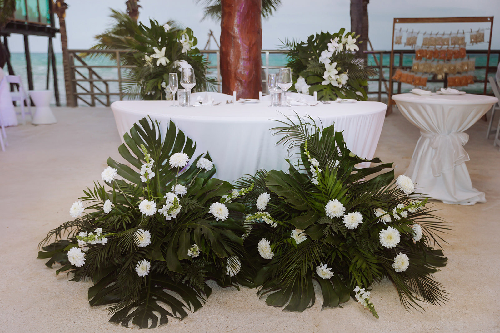 Sweetheart Table Set Up