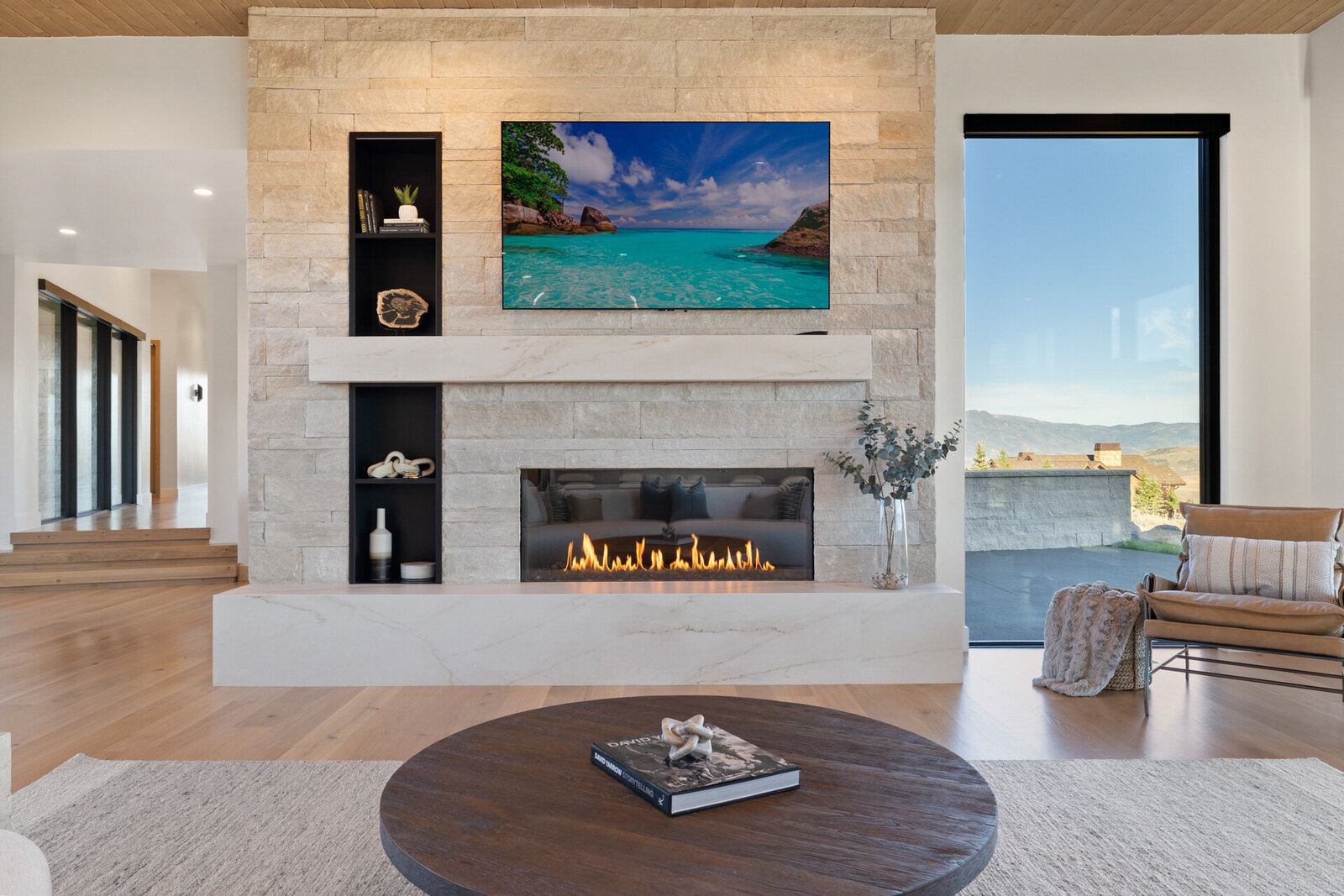 Chalet-and-Co-Park-City-Interior-Designer-neutral-fireplace