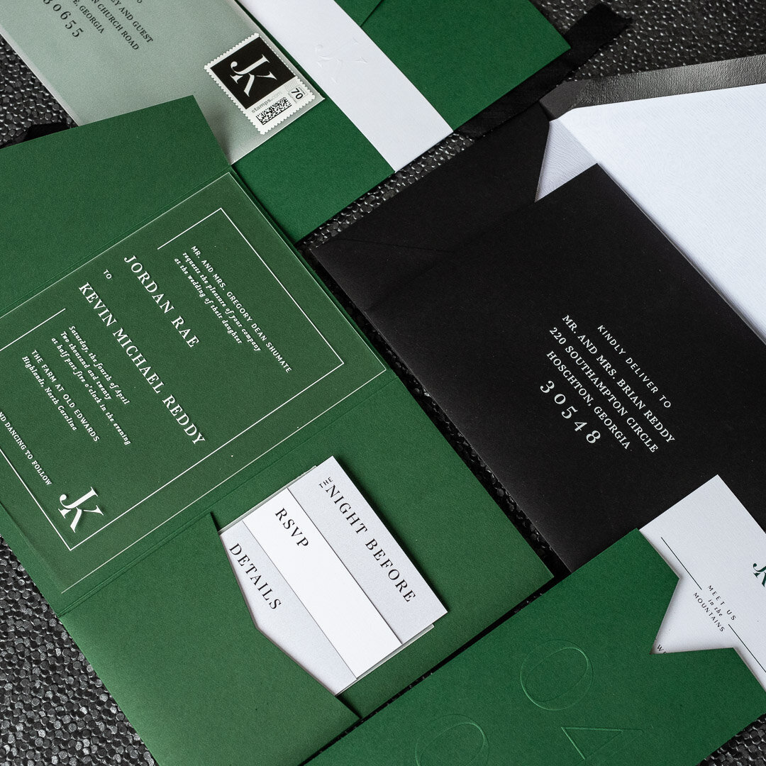 emerald-transparent-wedding-invitation