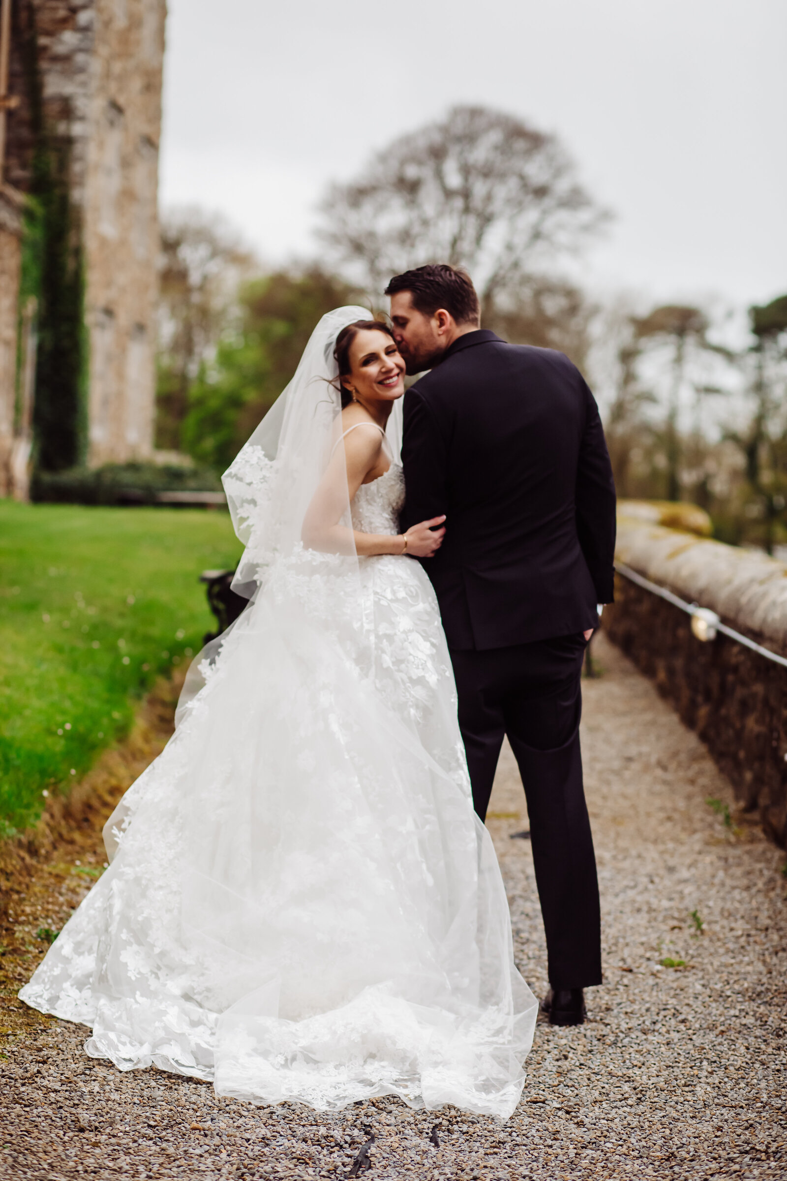 IRELANDCASTLEWEDDING-293