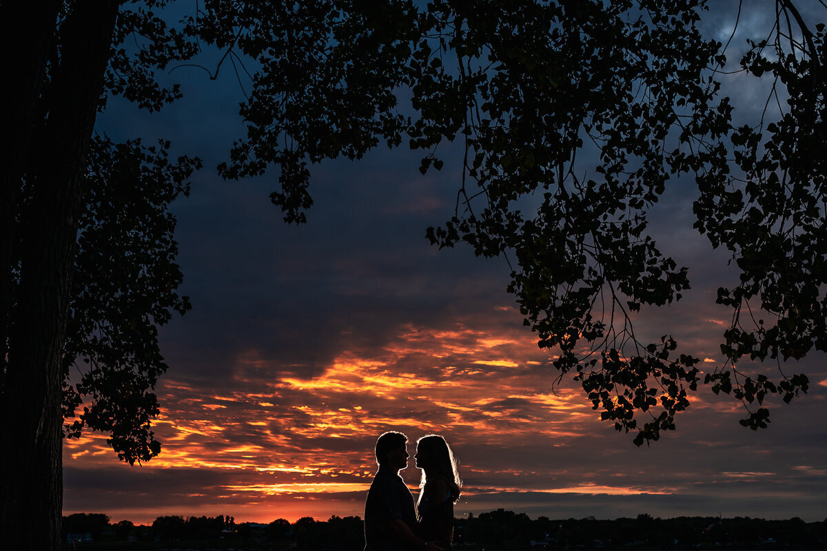 lake champlain-sunset-engagment-1