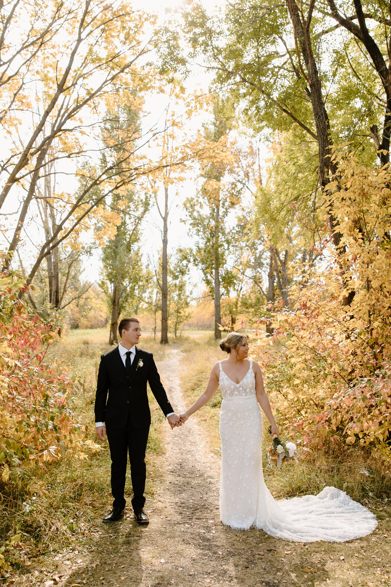 fall wedding midwest