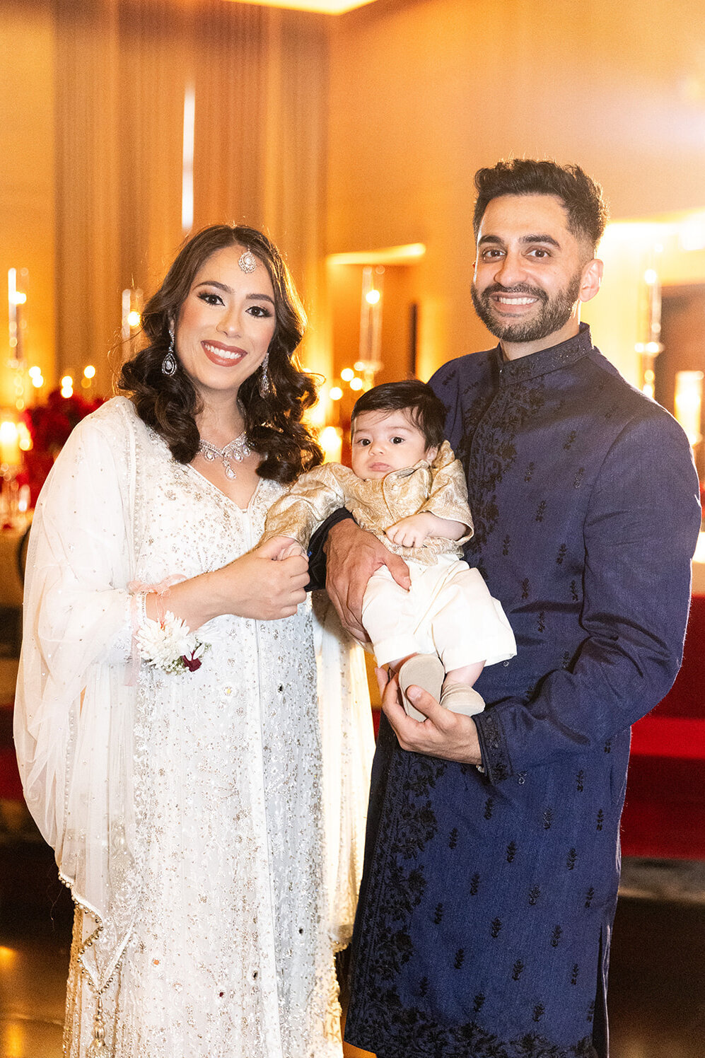 walima-pakistani-muslim-all-red-wedding-12