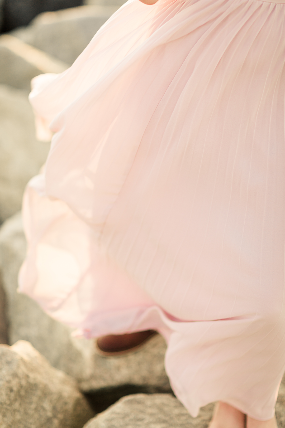 i-blush-engagement-dress-photos
