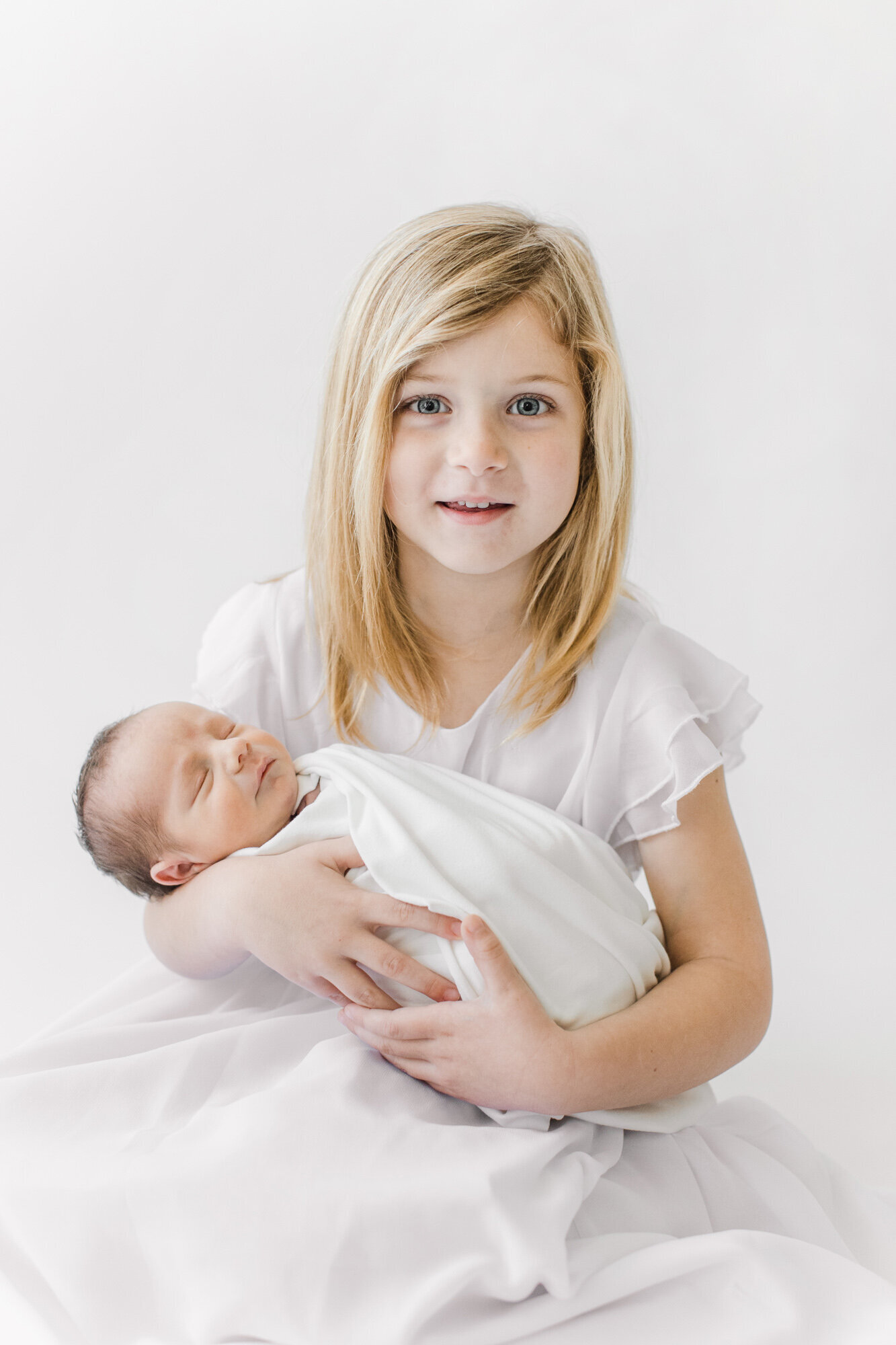 bentonville-family-of-five-newborn-photos-37