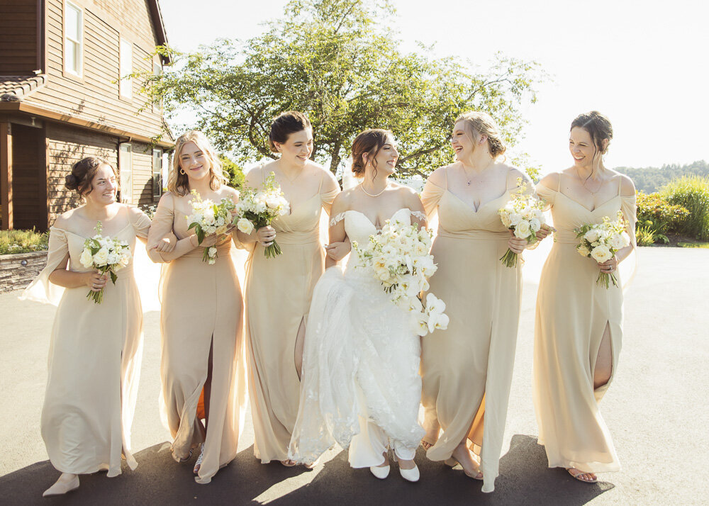 oregon vineyard wedding