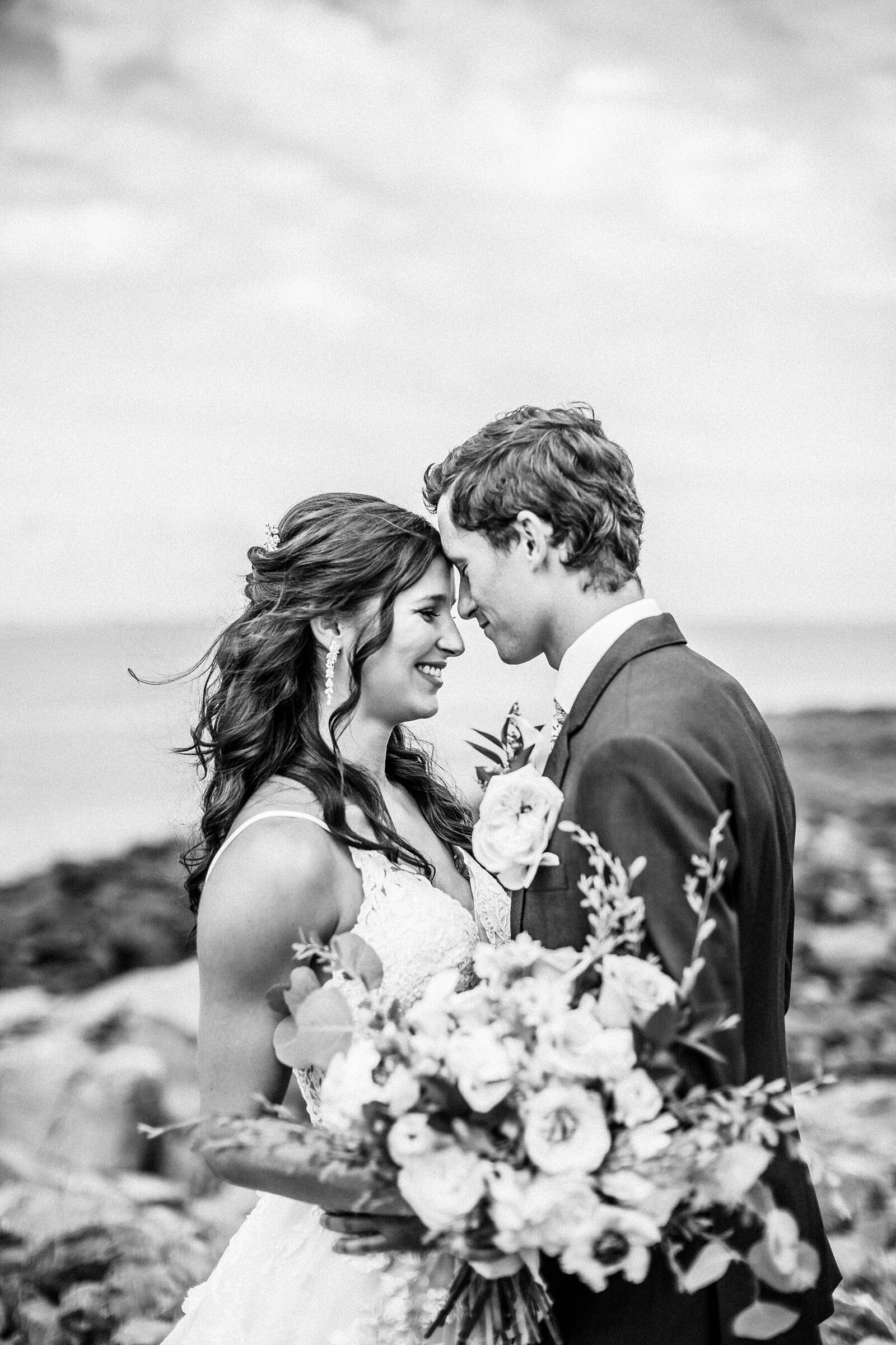 _F8A9600_Katie Arnold - Maine wedding photographer