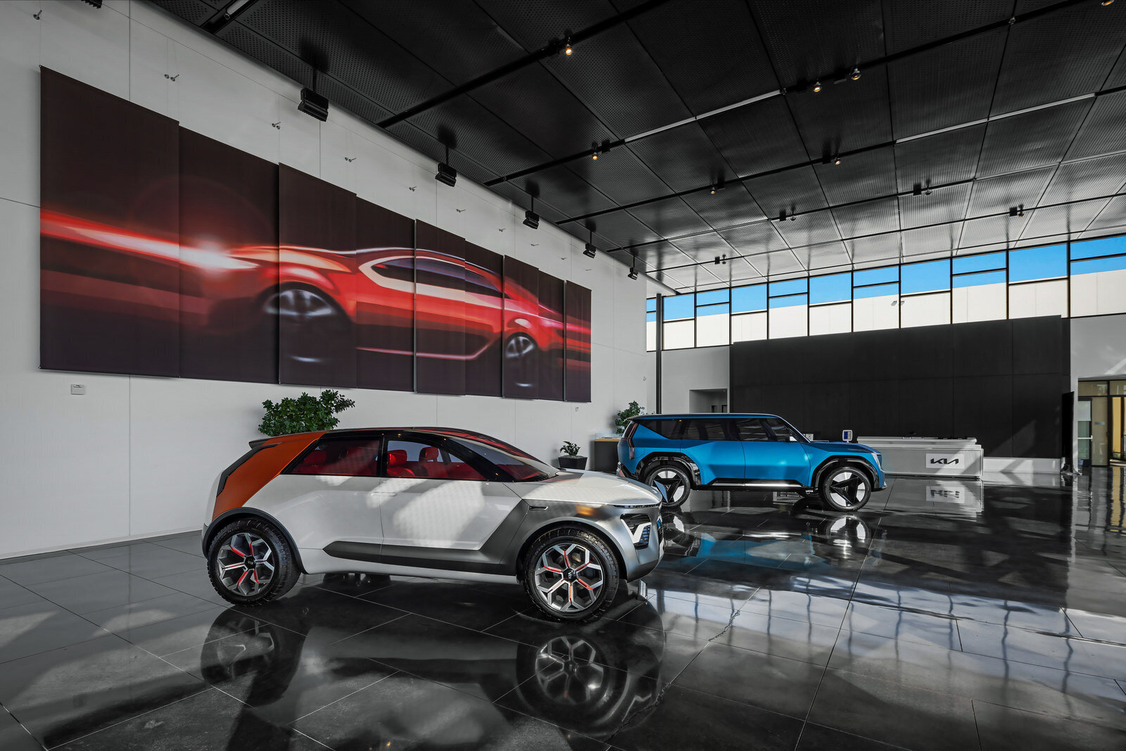 Kia building449-Edit