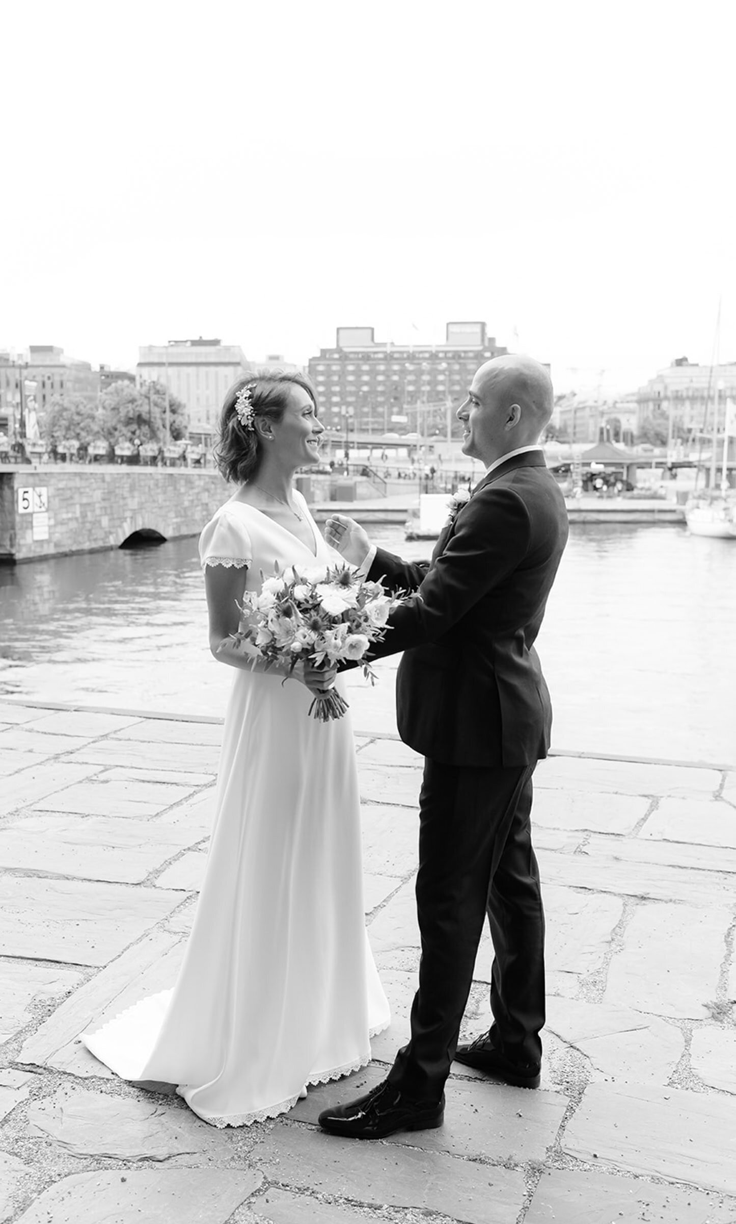 Destination Wedding Photographer Anna Lundgren in Stockholm Wedding at Stockholms Stadshus, Kungsholms Church and Rosendals Wardshus in Stockholm Sweden_20