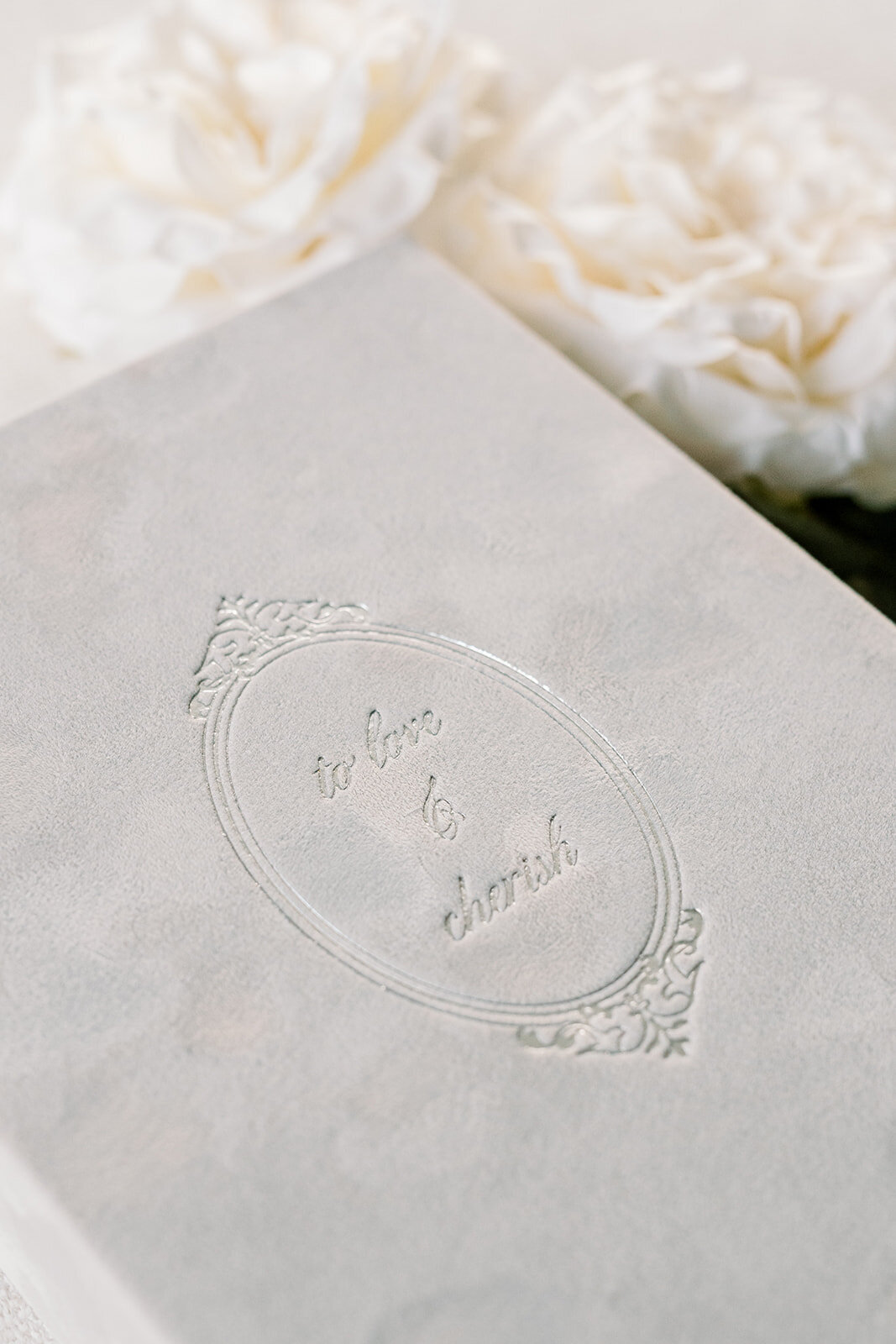 custom-wedding-invitations-dc-keepsake-box