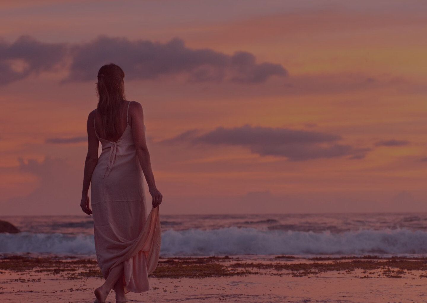 woman looking to the horizon