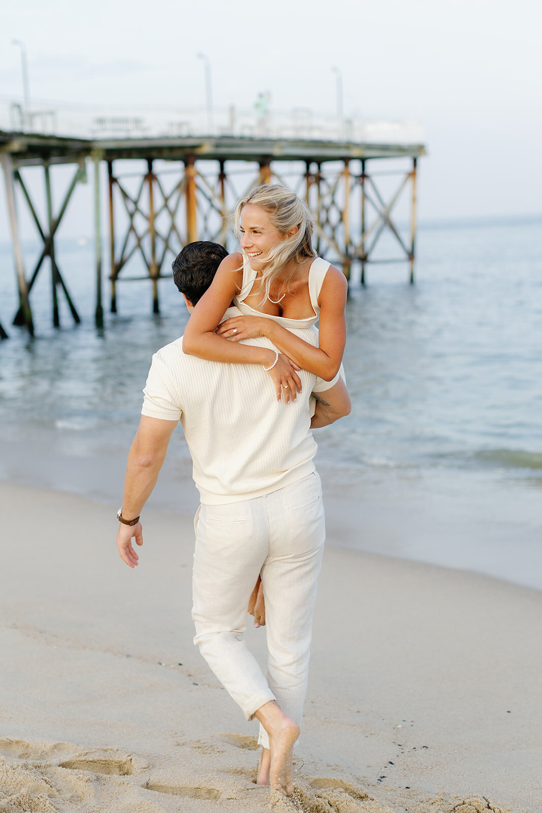 MagdalenaStudios_EllieRob_Beach-148_websize
