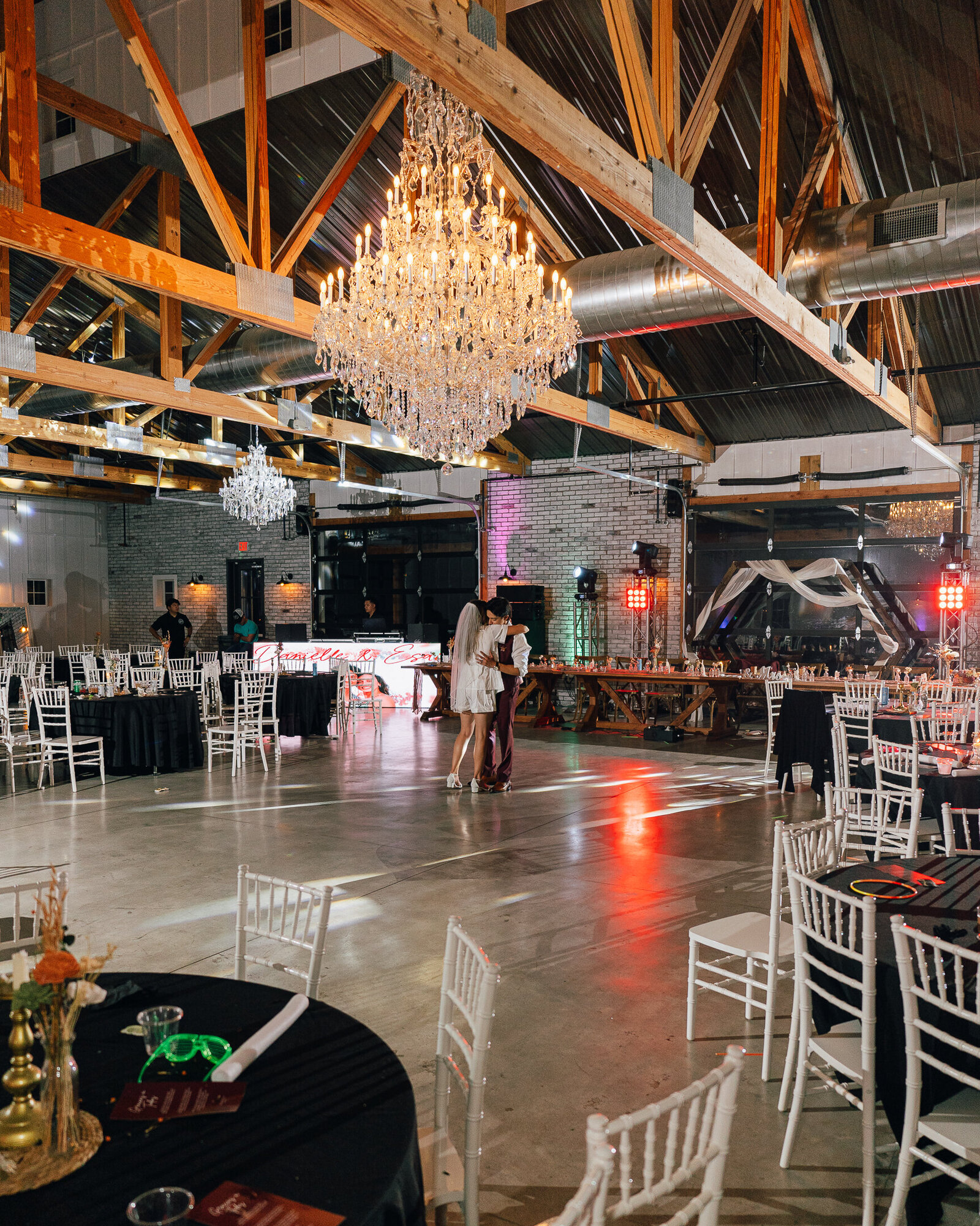 Saenz The Farmhouse KC Event Venue Wedding471