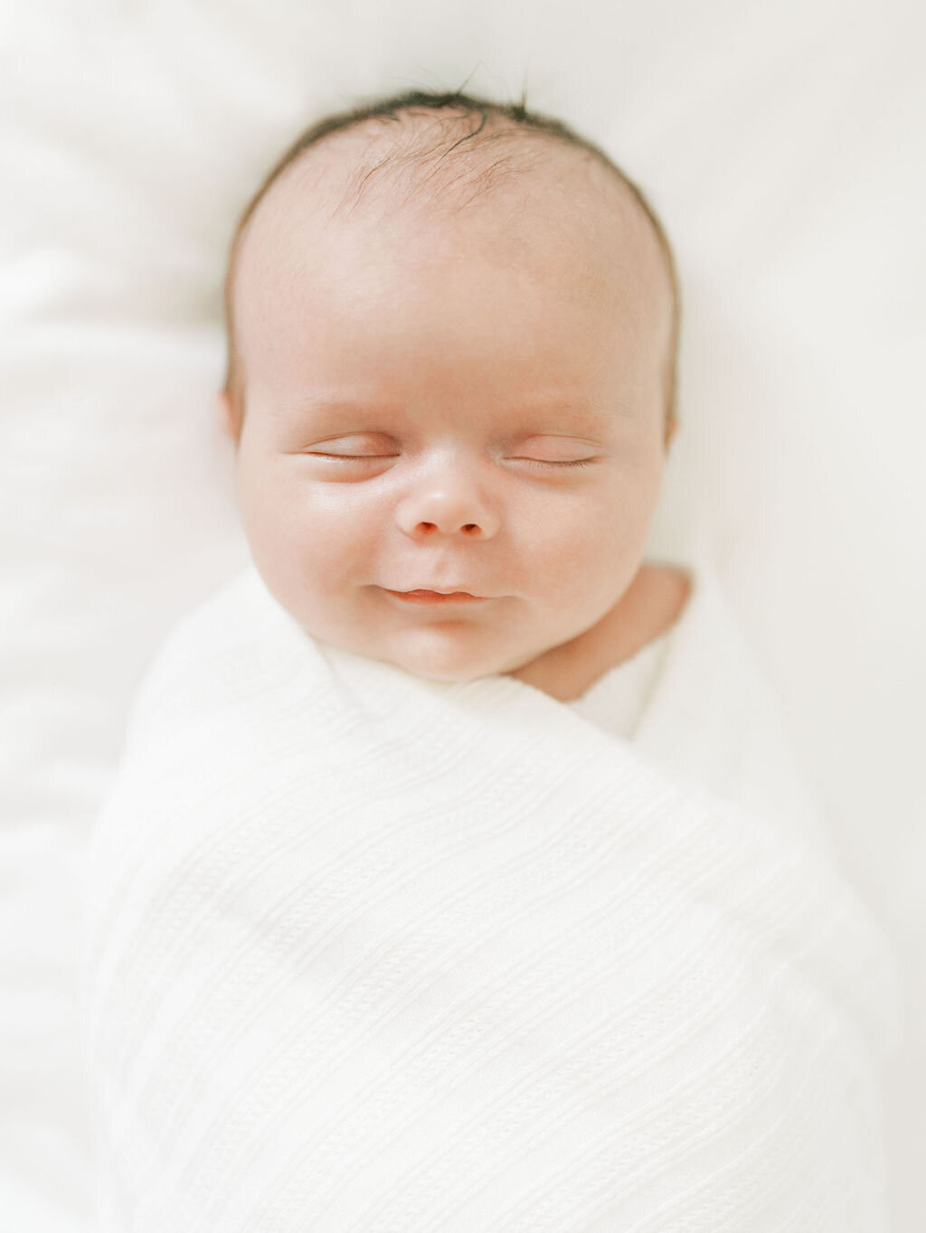 in-home-newborn-session-motherhood-dallas.jpg