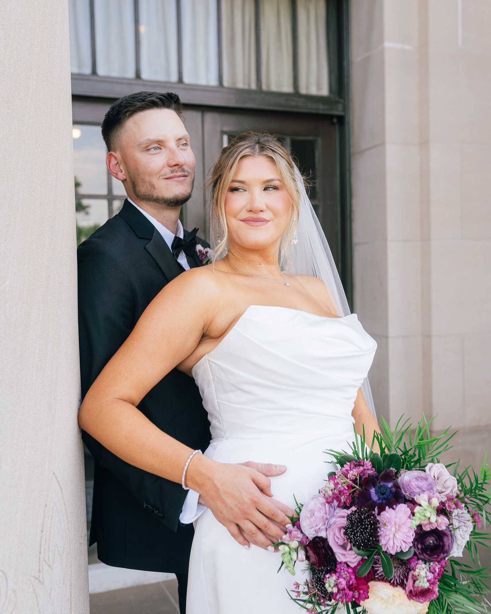 Corby Intercontinental Hotel Kansas City Wedding Plaza-128