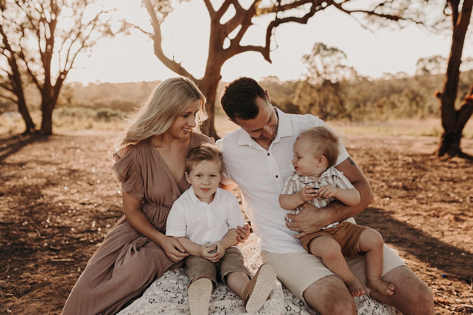 Family-7 (1)_Jessie Walker NSW Wedding + Newborn + family photographer