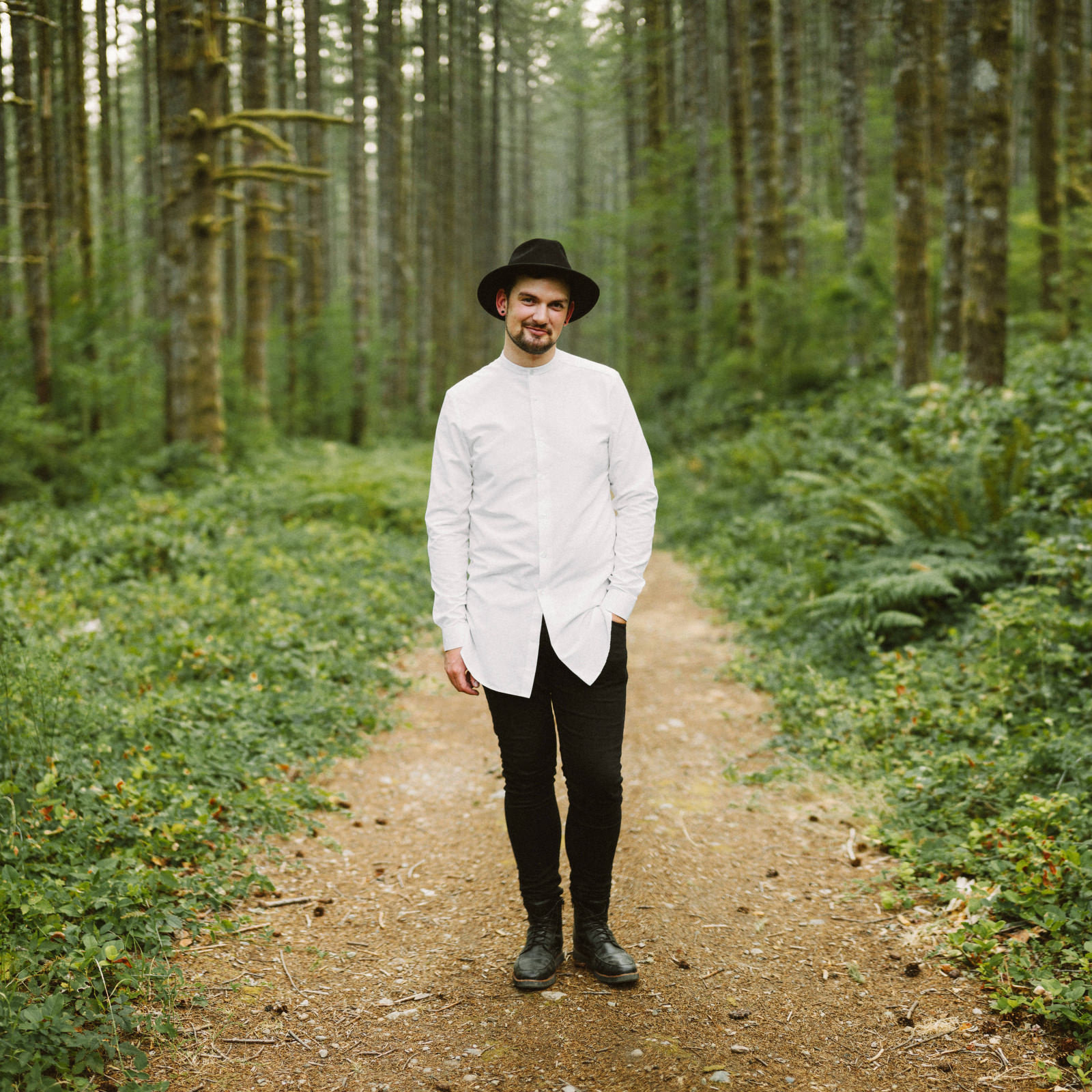 athena-and-camron-seattle-elopement-wedding-benj-haisch-rattlesnake-lake-christian-couple-goals20