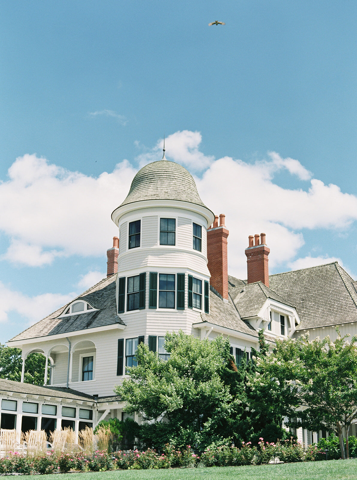 leila-james-events-newport-ri-wedding-planning-luxury-events-castle-hill-inn-gabrielle-and-will-emily-march-photography-SamuelsWedding_1122 copy