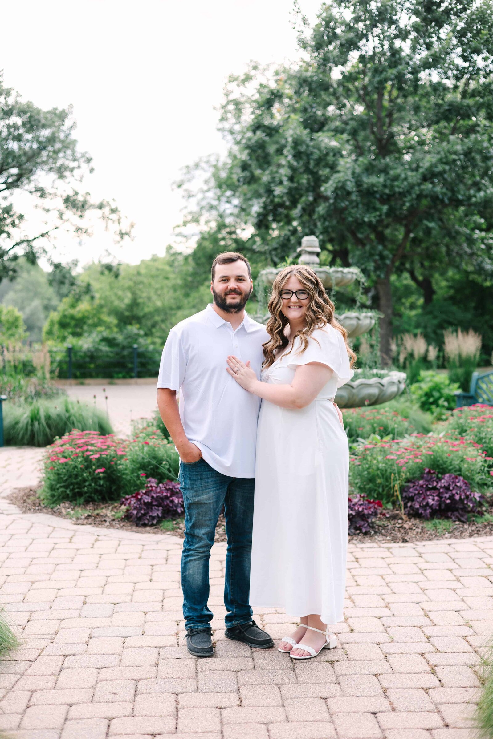 Minnehaha-Falls-Minneapolis-Minnesota-Engagement-Photo-Willow-And-Rove-2