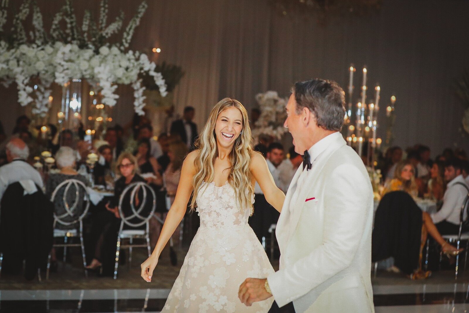 first-dance-the-eau-wedding-4