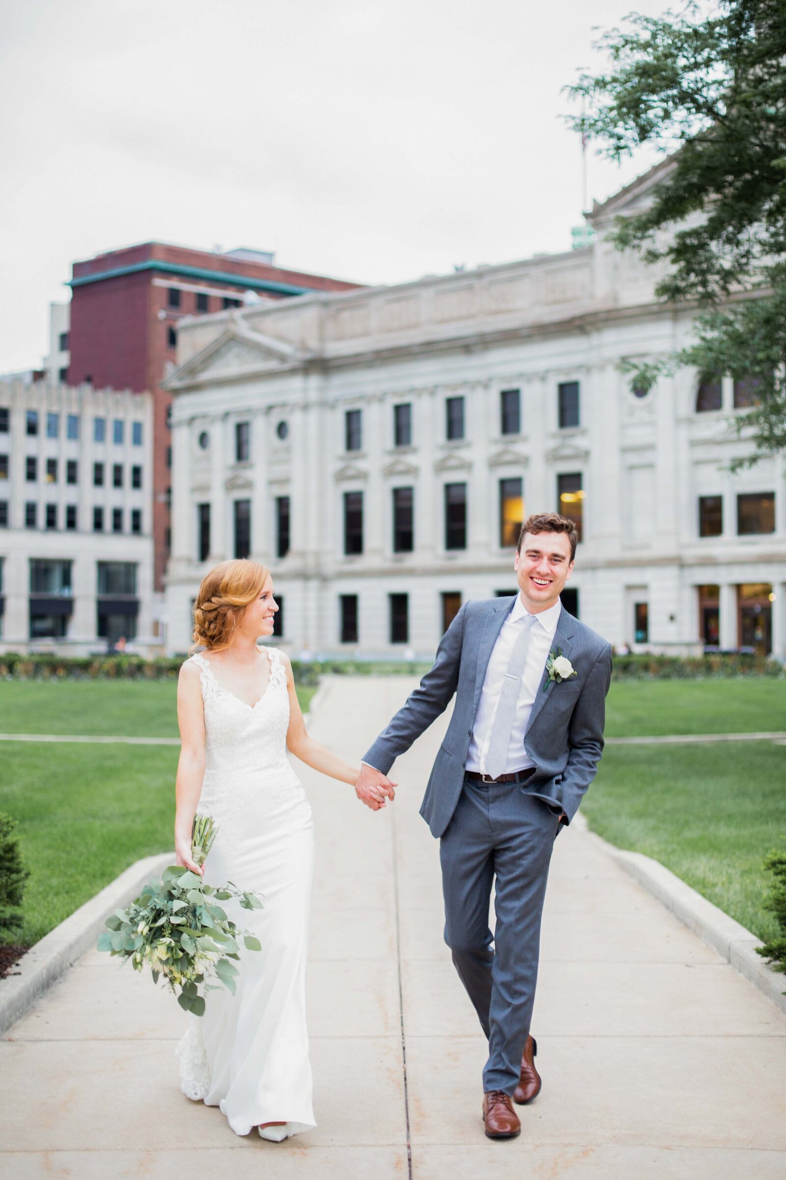 Tyler & Kelsi-Abigail Edmons-Fort Wayne Indiana Wedding Photographer-109