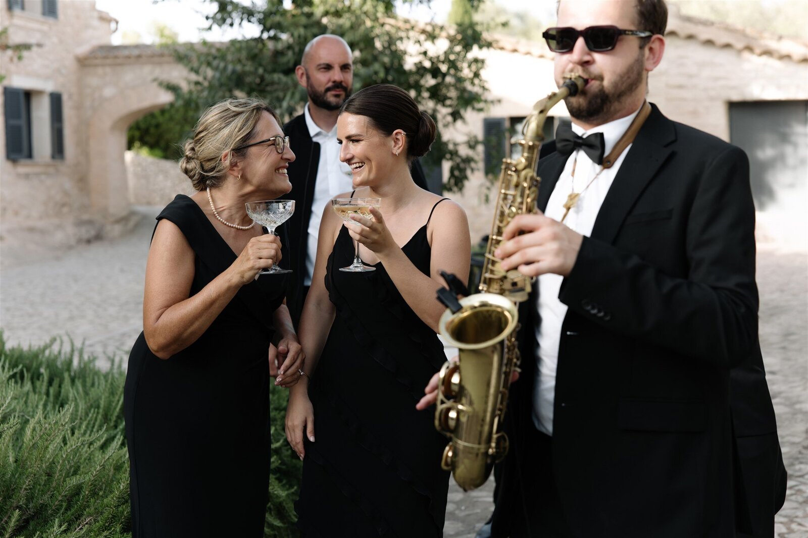 Kathi-David-Wedding-Day-Preview-154