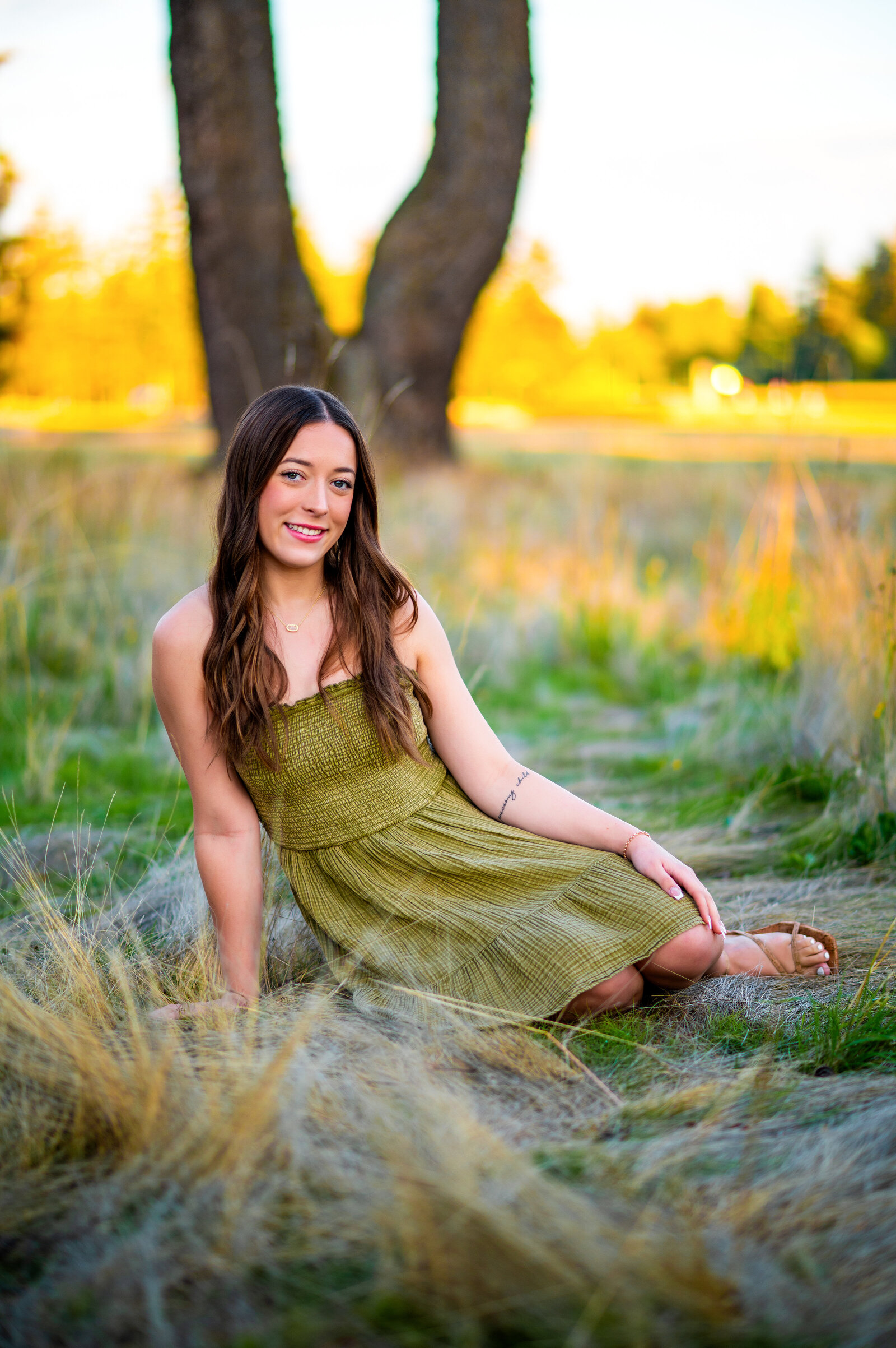 king_county_senior_photographer_mikayla_arsenian_photography_ballard_high_school-01973