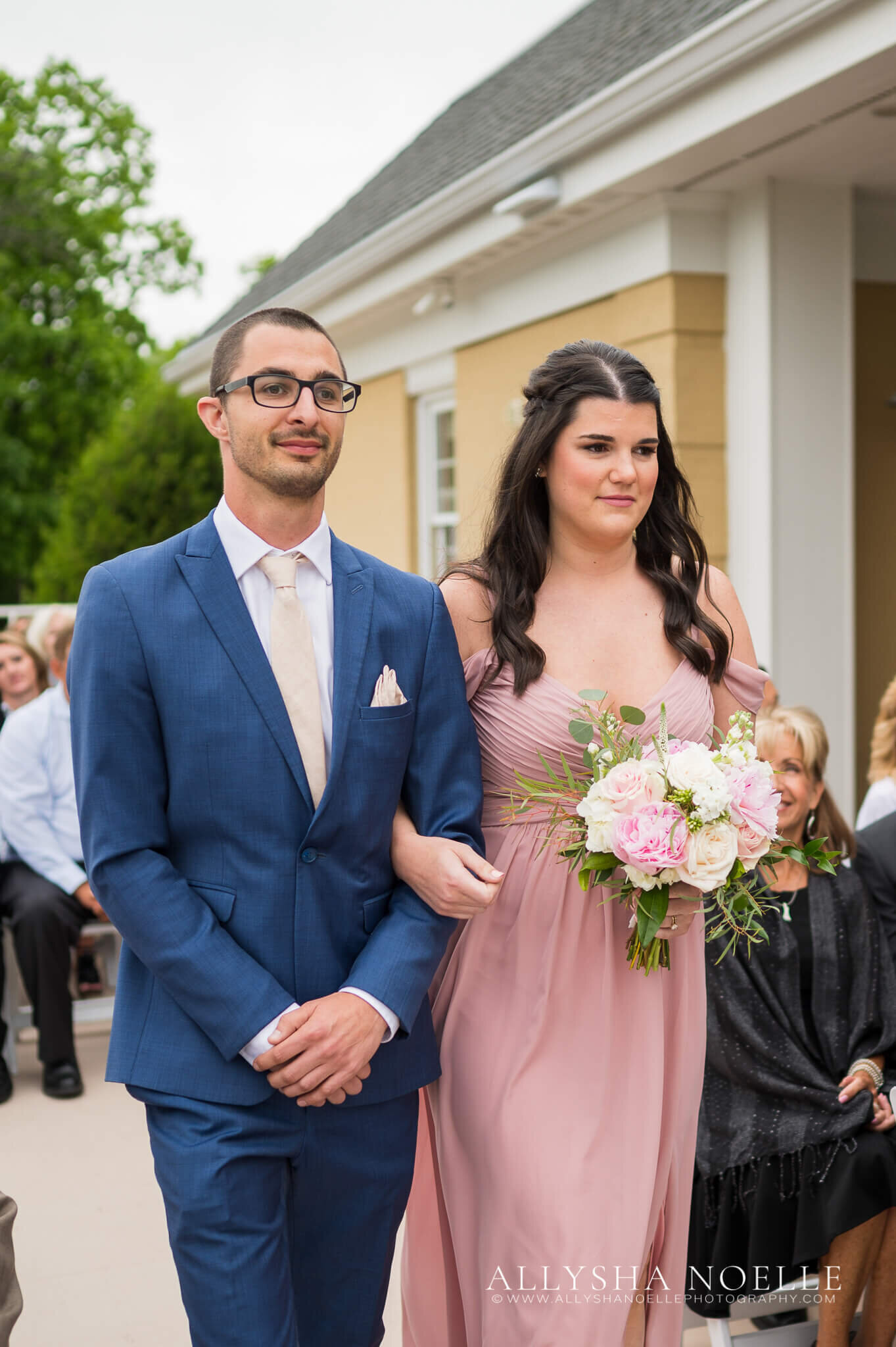 Wedding-at-River-Club-of-Mequon-555