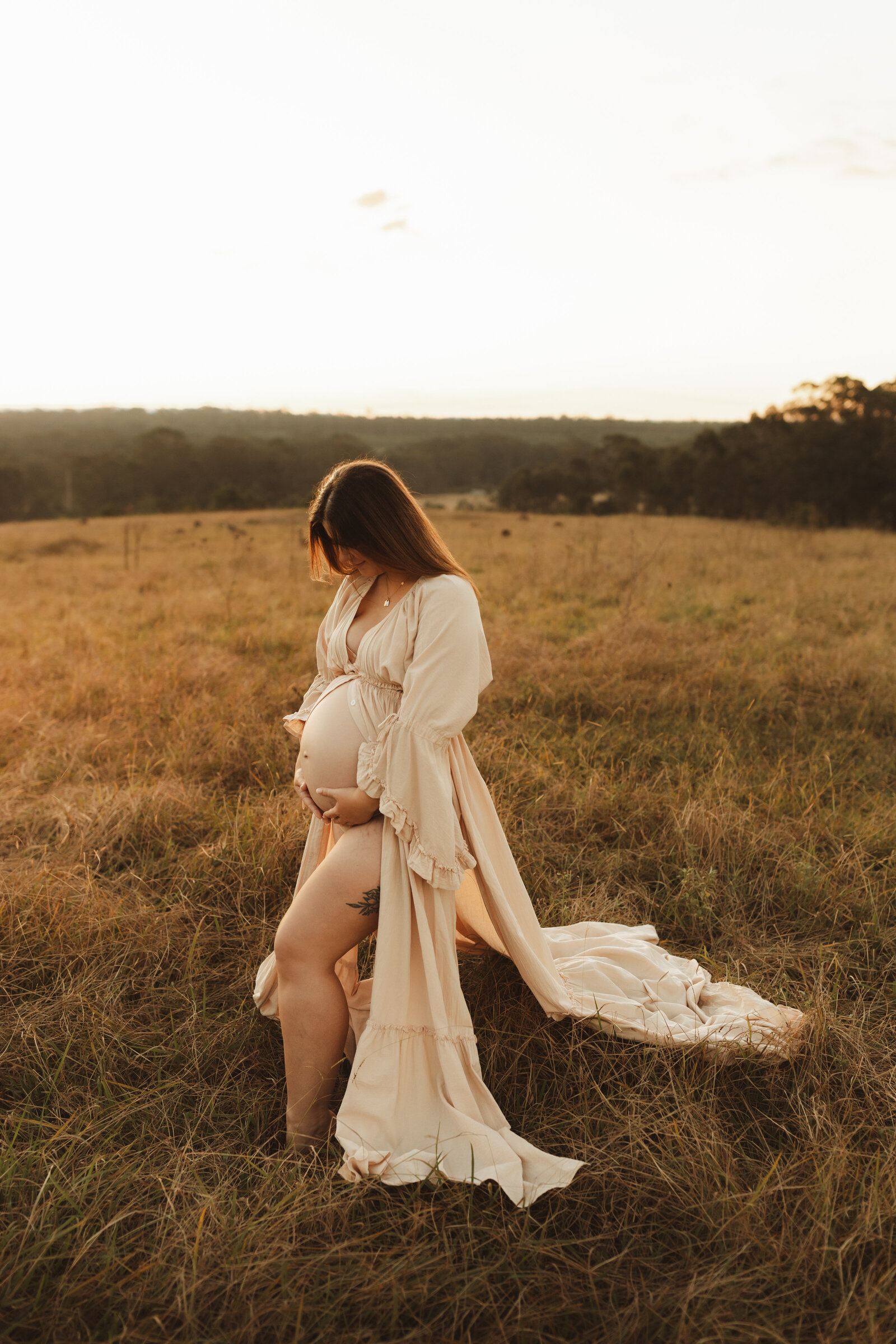 expecting-mama-session-north-west-sydney-fields