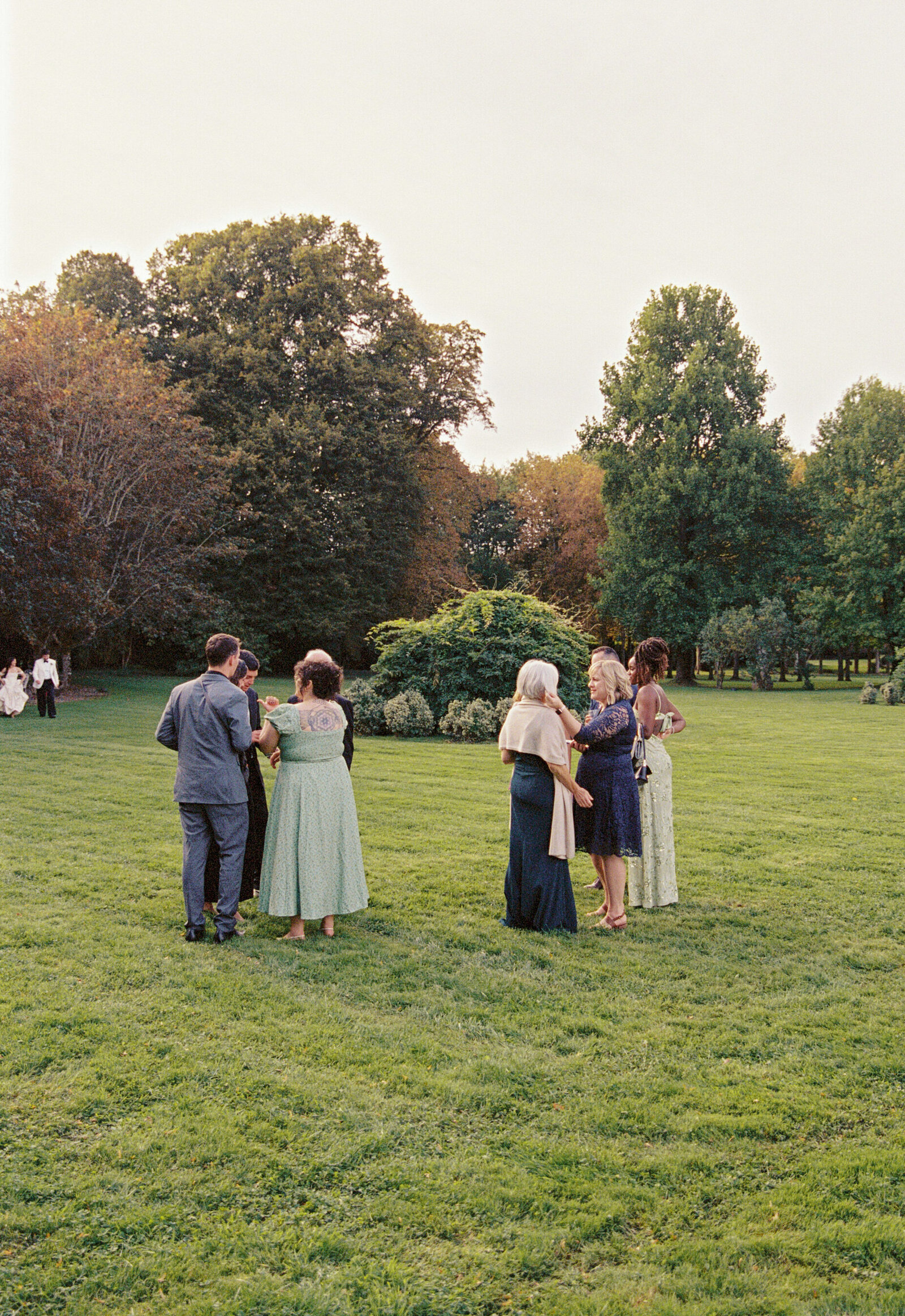 Film-Wedding-Photographer-Zara-Staples-Weddings325
