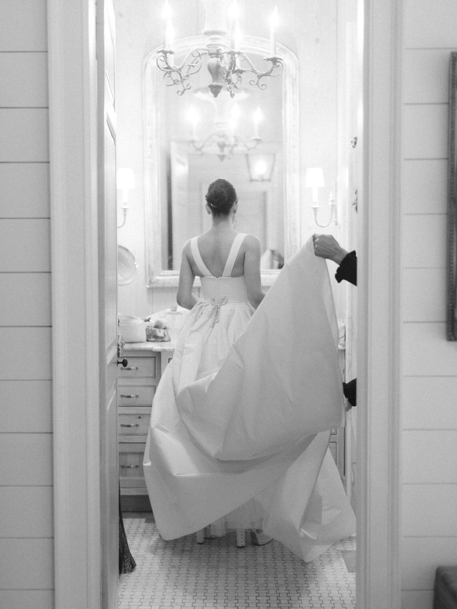 reem-acra-wedding-dress