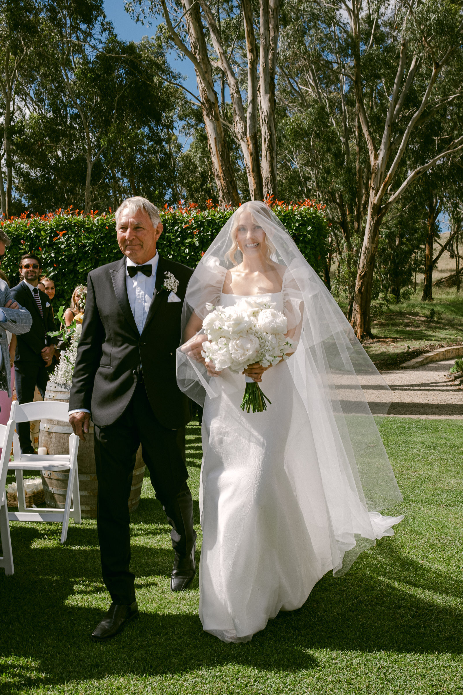 luxury-golding-wines-wedding-photographer-1