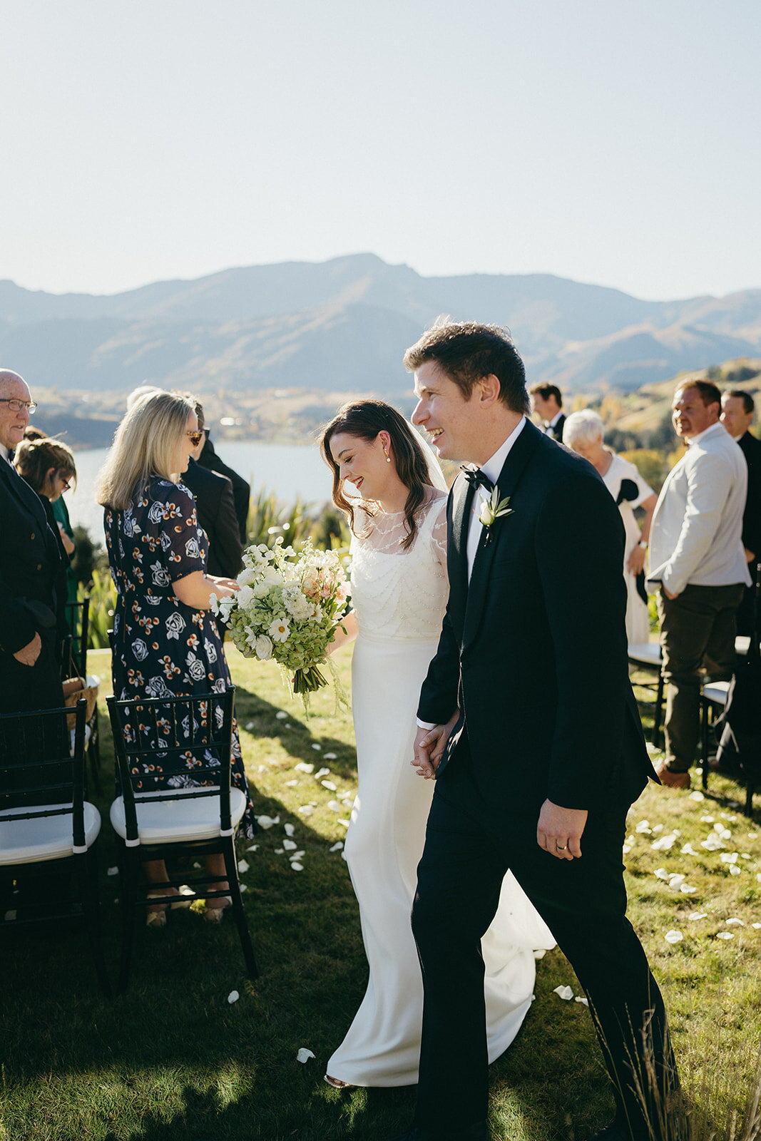 Melissa Clark Photography - Queenstown Wedding Photographer - Lake Hayes Holiday Home Wedding - Katherine & Adam 4.5.24-24