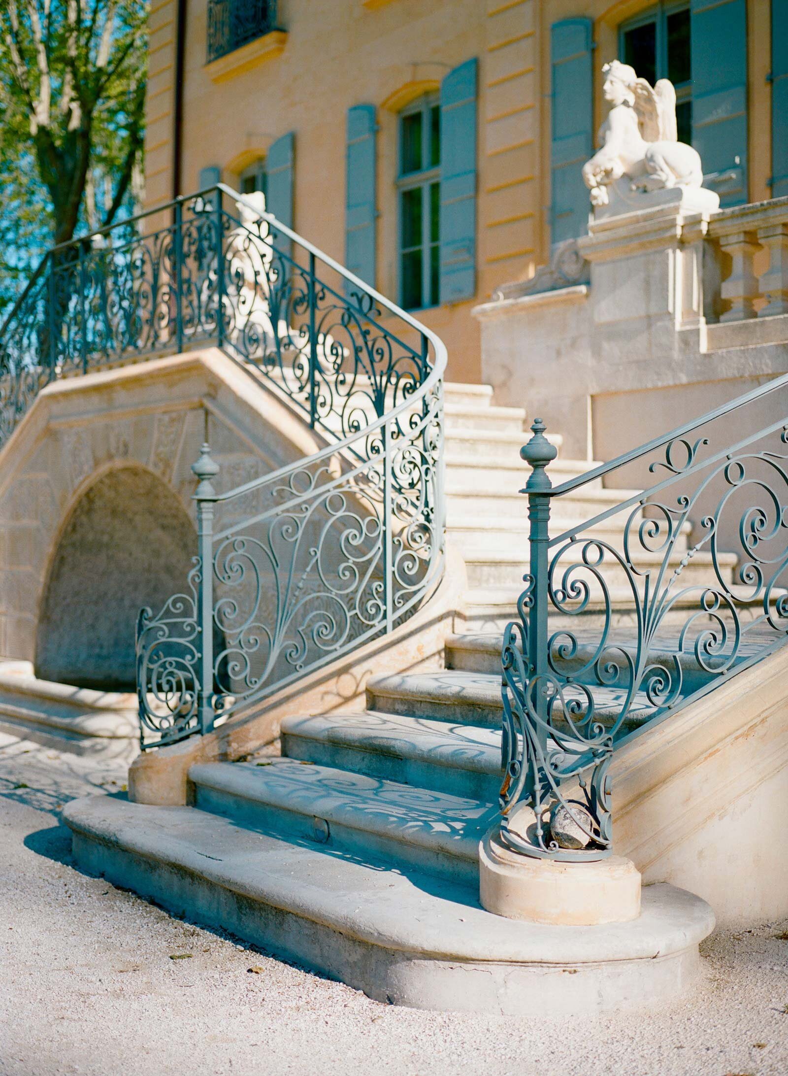008b_provence_wedding_chateau_de_fonscolombe