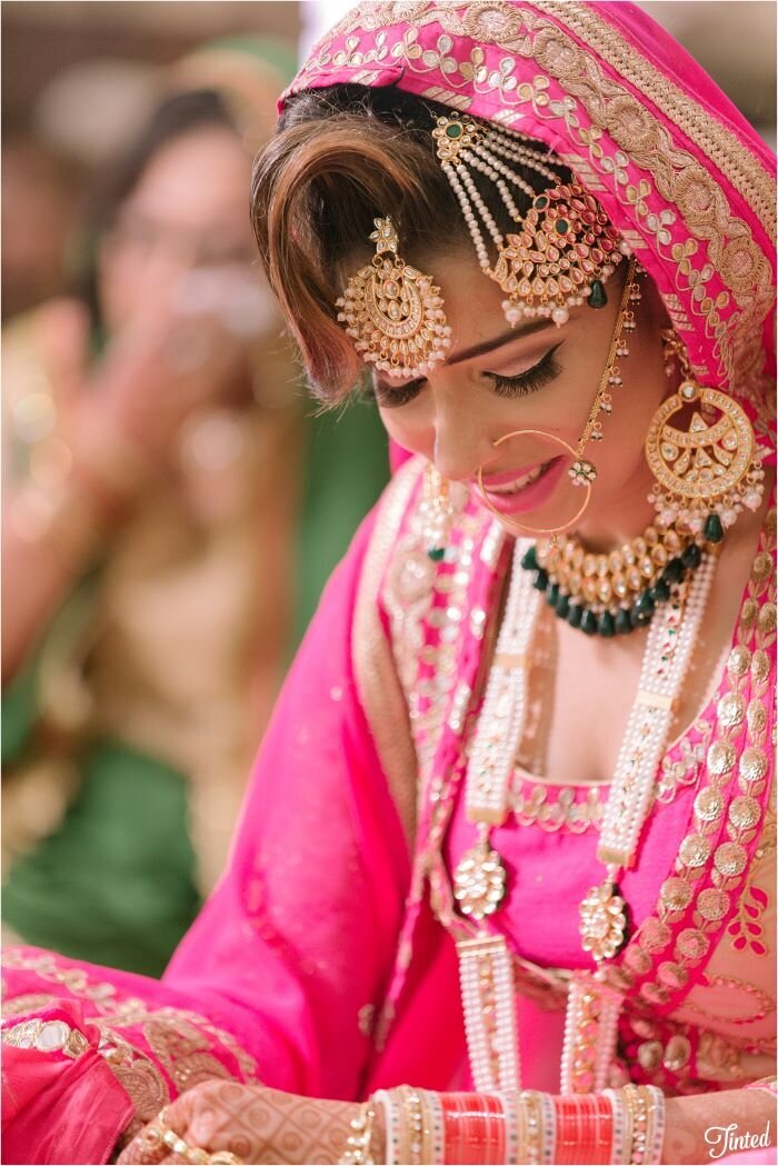 any brides do their own makeup for their destination wedding?