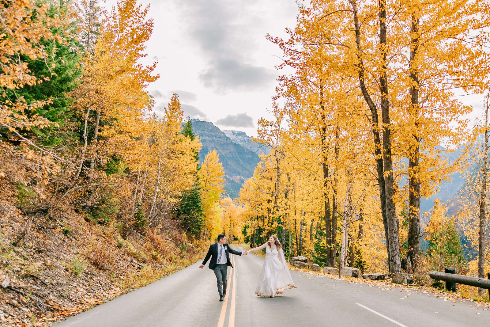 Fall wedding in Glacier National Park (12)