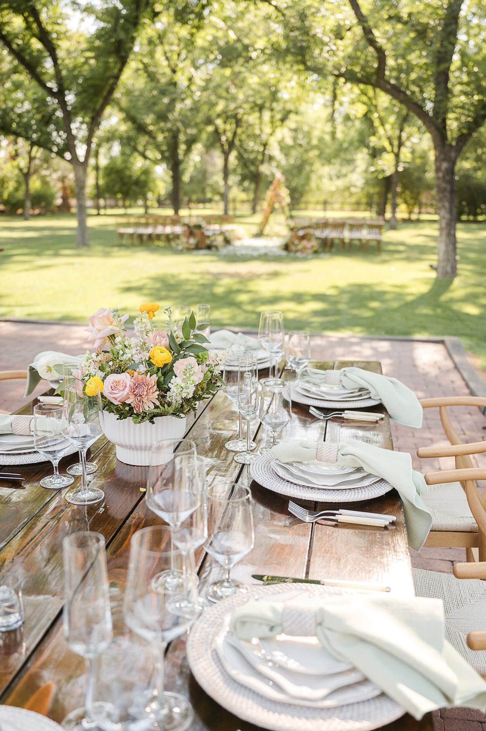 Phoenix-Wedding-Photographer-and-Videographer-Venue-at-the-Grove-VATG-1279