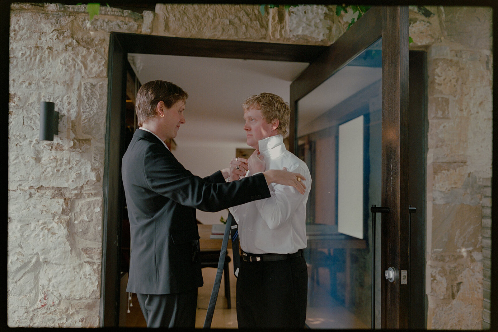 Australia-Film-Wedding-Photographer_Zara_Staples-39