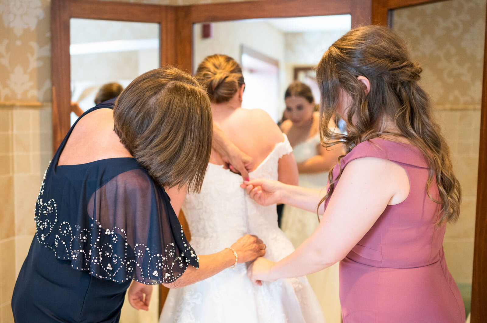 River-Club-of-Mequon-Wedding-336