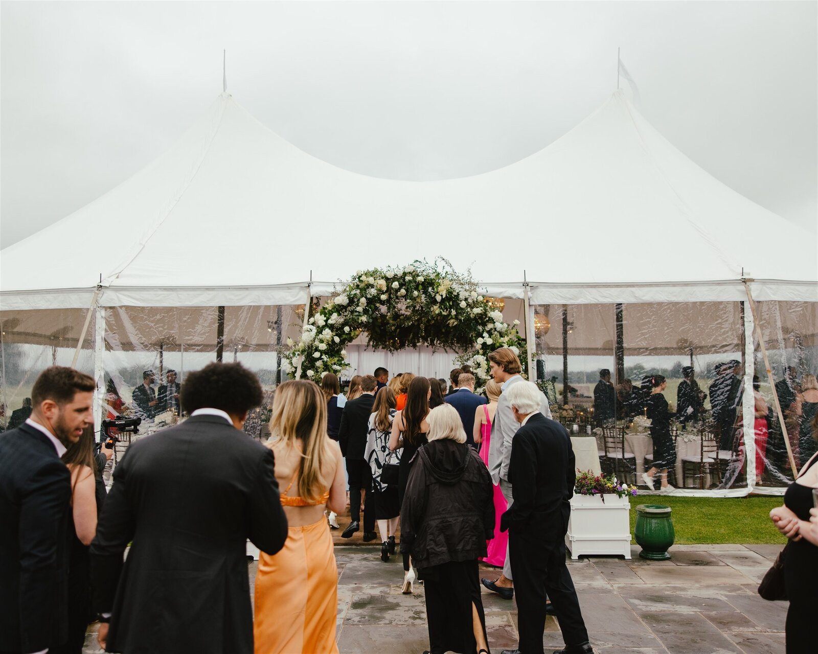destination-tent-wedding-hanna-walkowaik-photography-1992