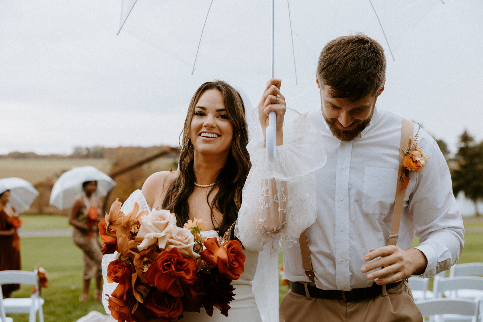 Wedding photography of a fall wedding in Pennsylvania captured by Pittsburgh wedding photographer