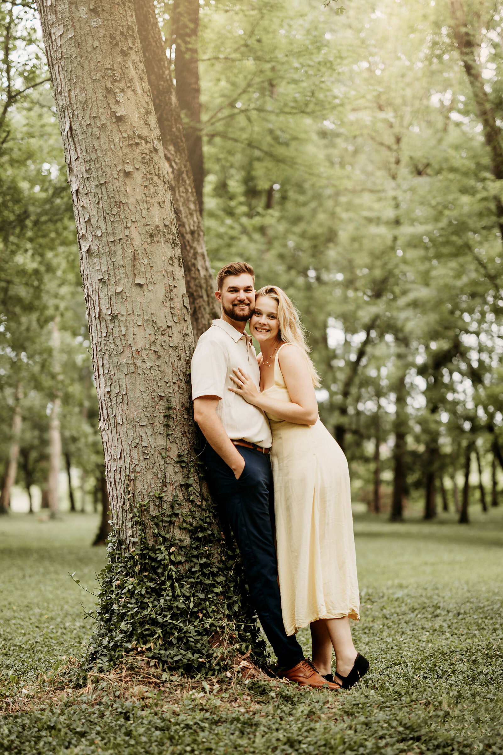 9345-Caleb-Maddie-Engagement-Indianapolis-8x10