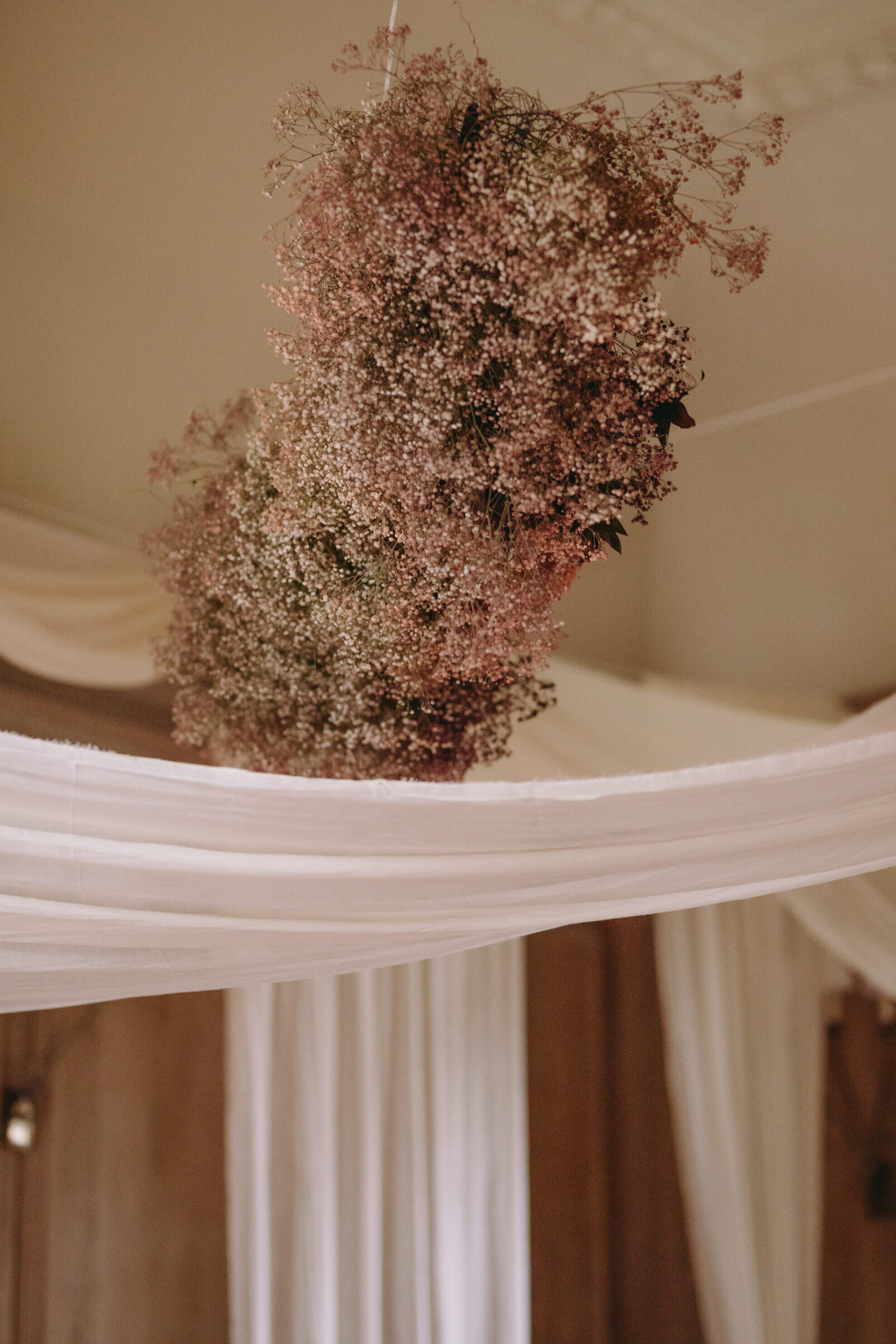 Findon Place wedding flowers Cloud