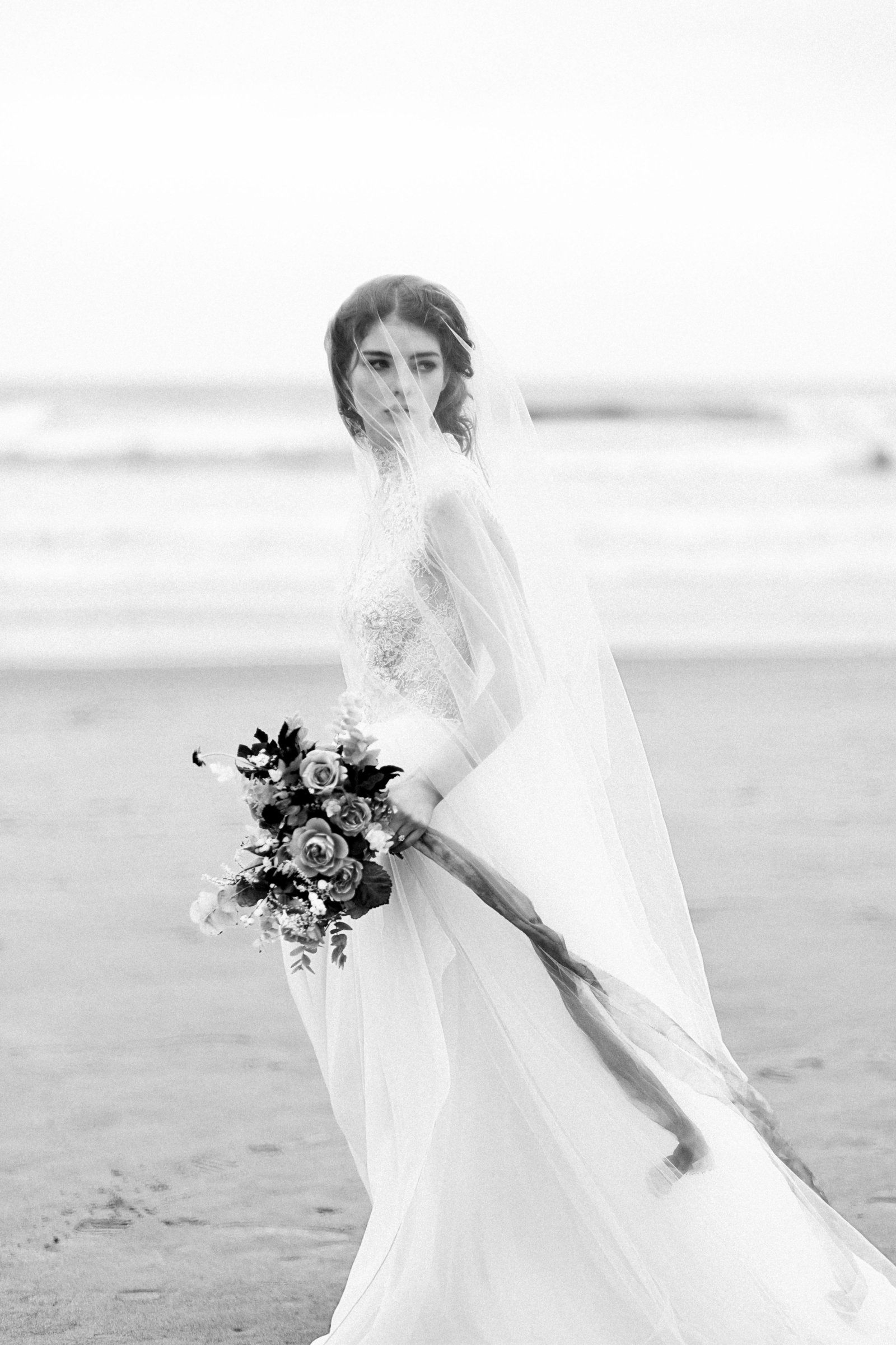 Cannon-Beach-Bridal-Editorial-Georgia-Ruth-Photography-6