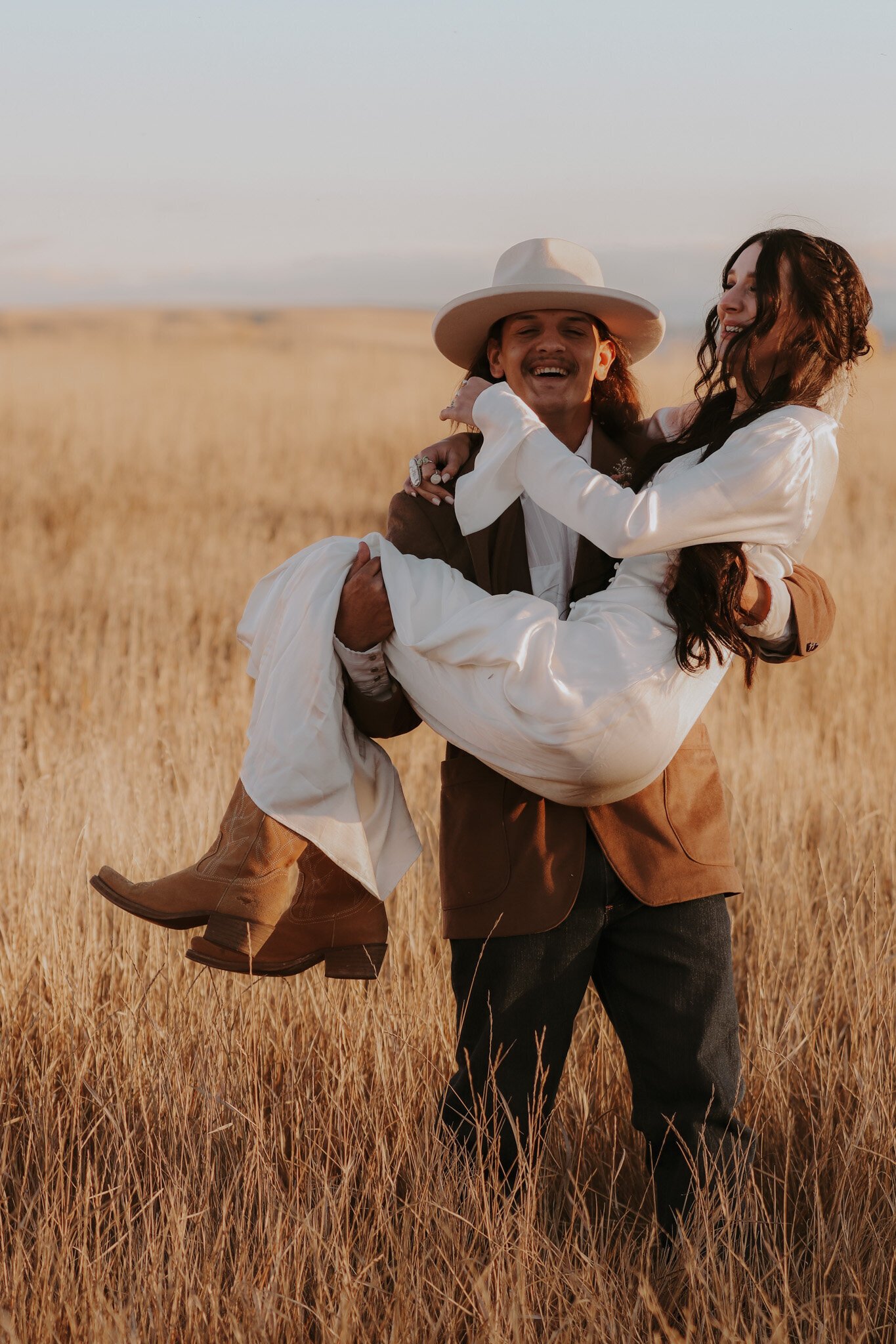 Capturing more than just moments; capturing the essence of love and the luxury of beautiful destinations