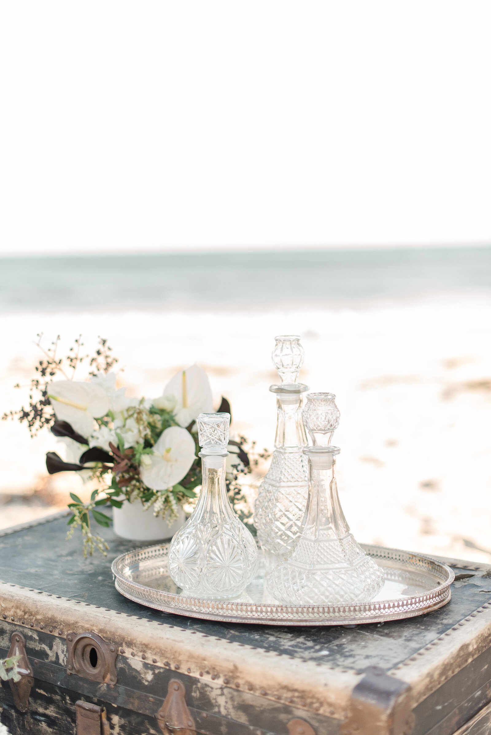 Precious-and-blooming-floral-design-kellye-clifford-Destination I do -Editorial-28