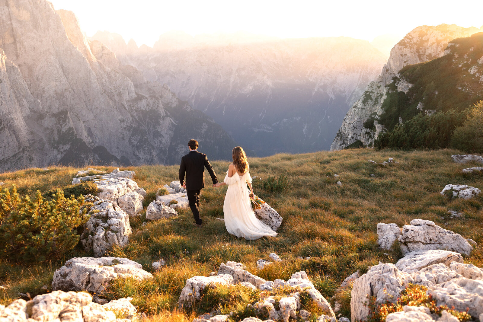 Elopement photos in the Dolomites, Italy. Photos taken by Kollar Photography, Italy Elopement Photographer