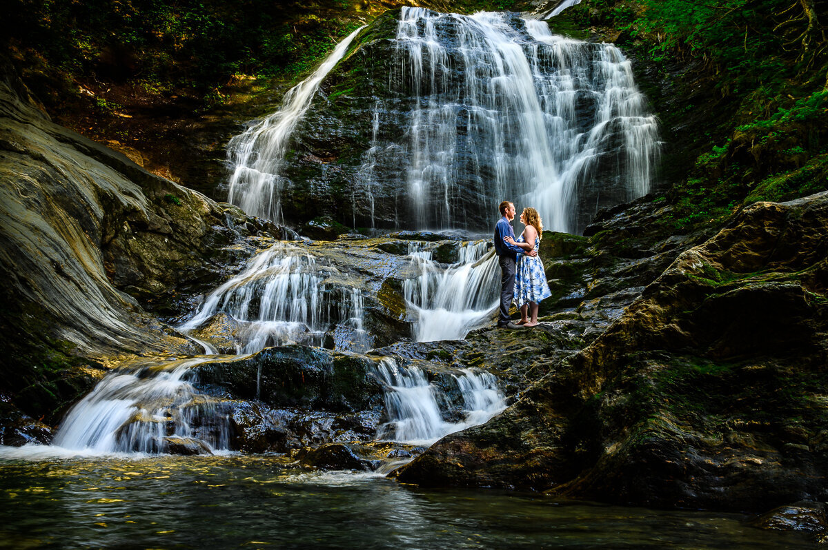 moss glen falls-stowe-vermont-engagment session-1