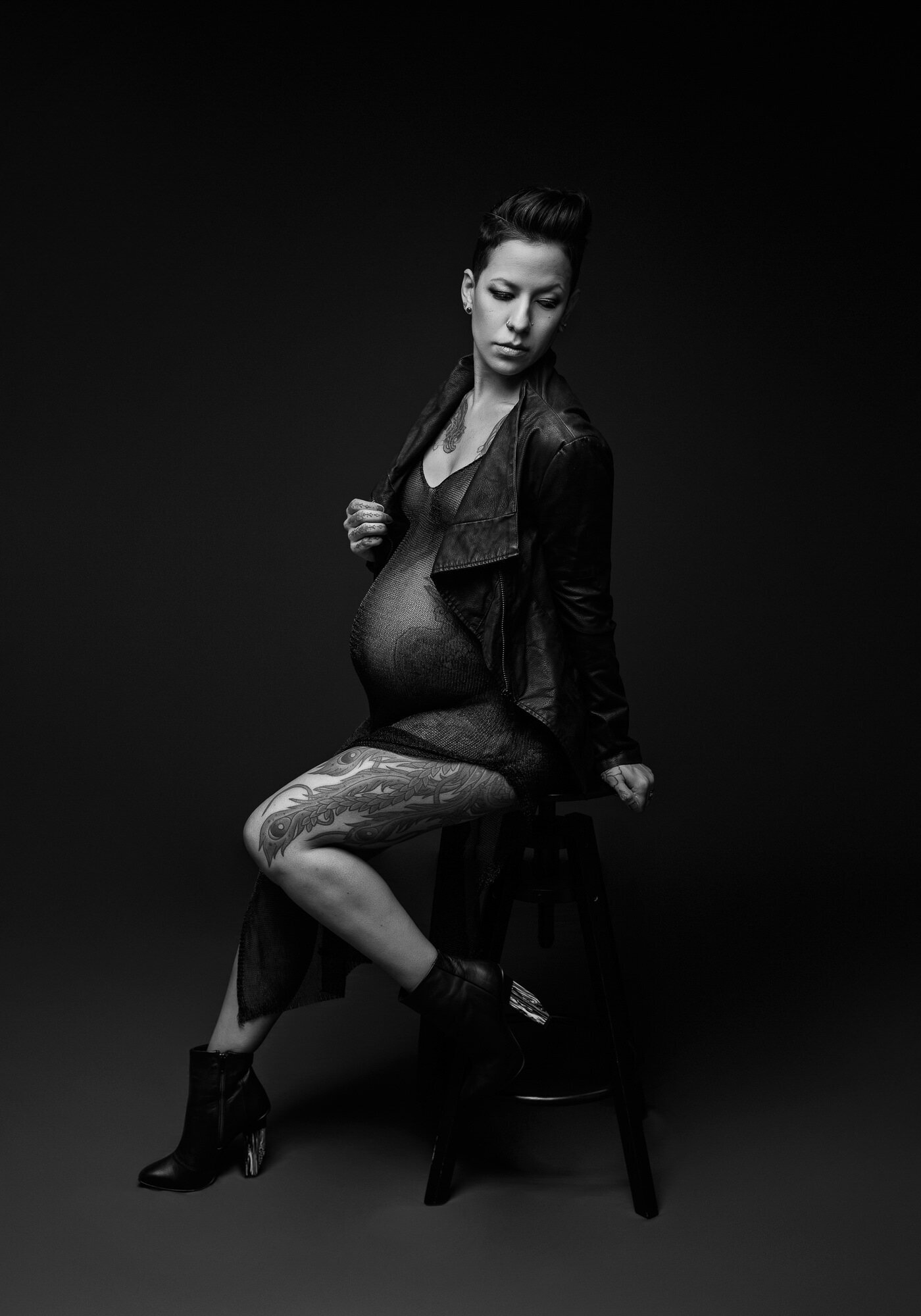 Toronto-maternity-portrait-photographer-Rosio-Moyano_044